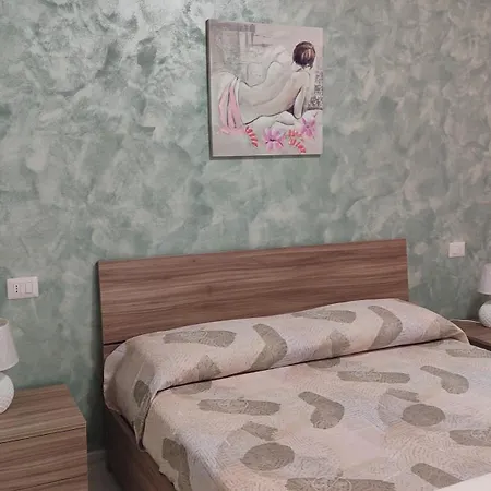 Apartamento A Casa Di Erica Mascali